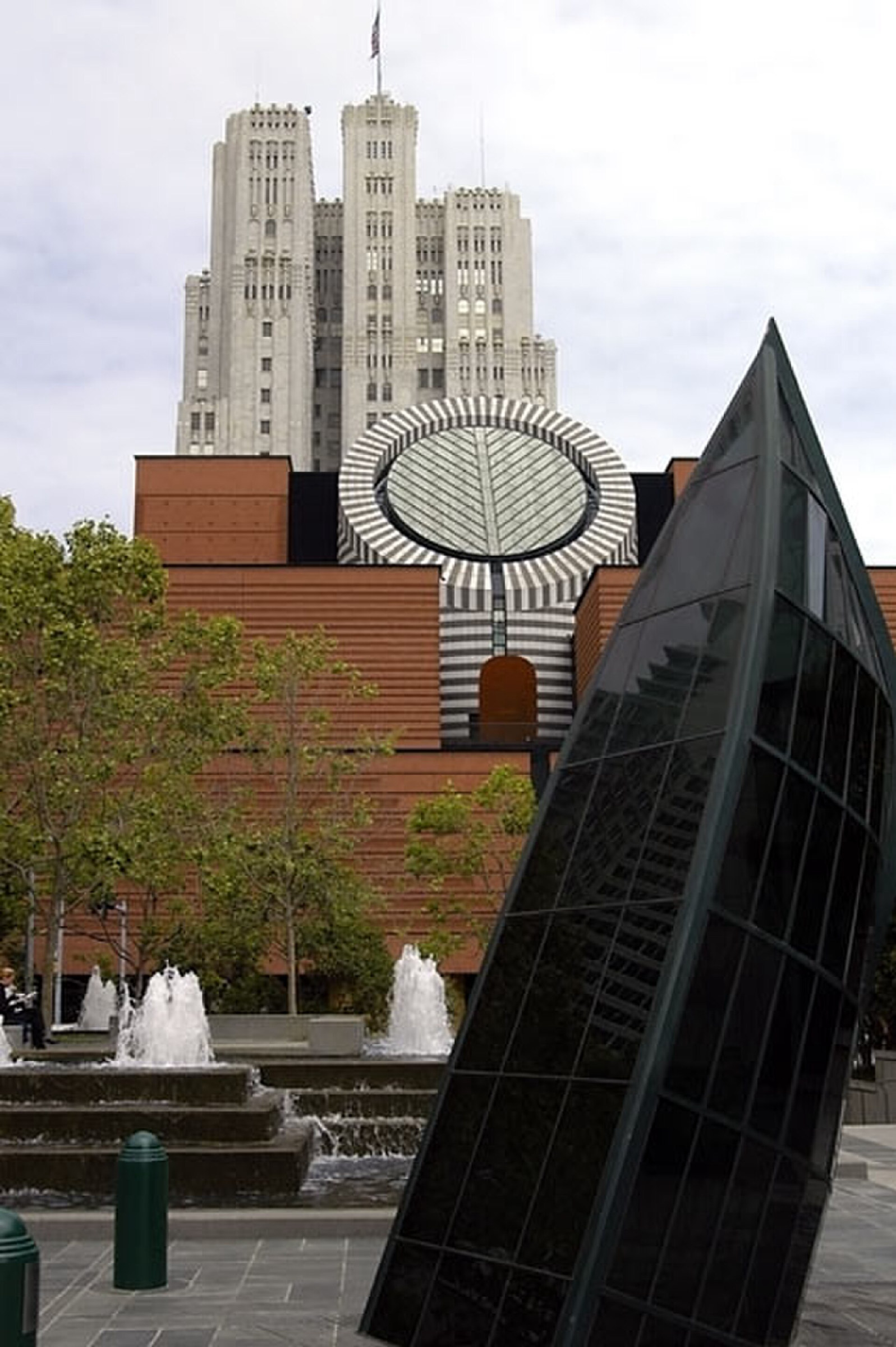 San Francisco Museum of Modern Art building